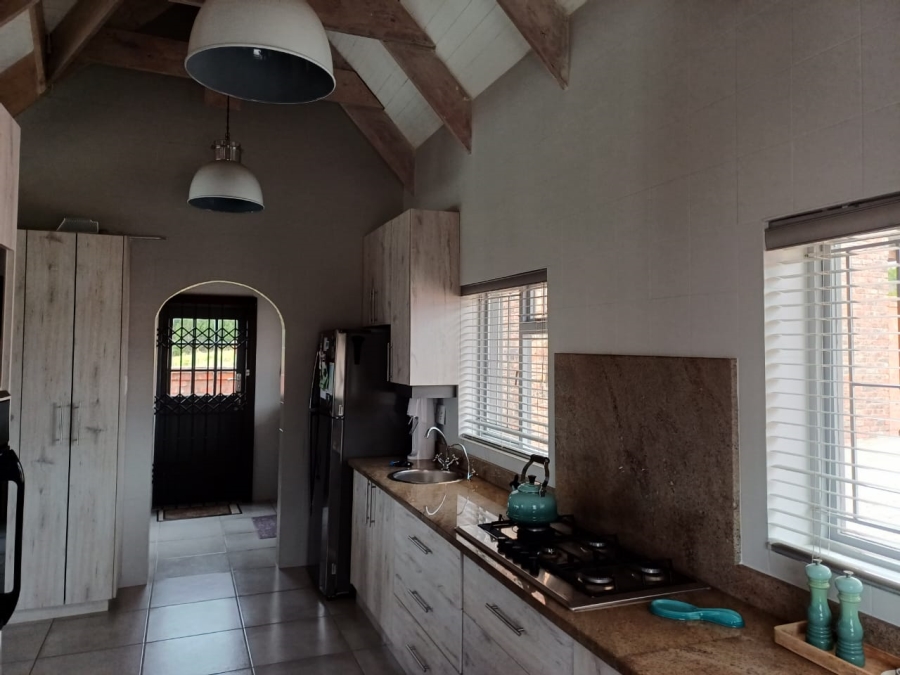 3 Bedroom Property for Sale in Grootbrakhoogte Western Cape